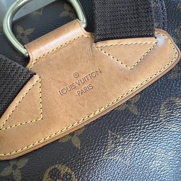 Louis Vuitton Montsouris Backpack GM - Picture 7 of 14